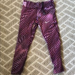 Nike crop workout legging